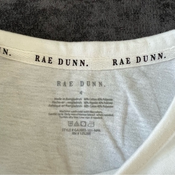 NWT Rae Dunn Girls’ Hello Fall Outfit Size 4 - Picture 4 of 9